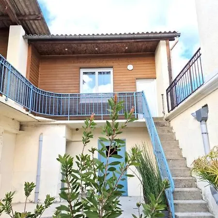 Independant. Beaumont-de-Lomagne