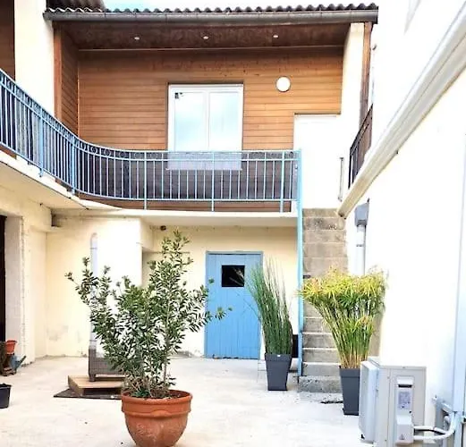 Independant. Apartment